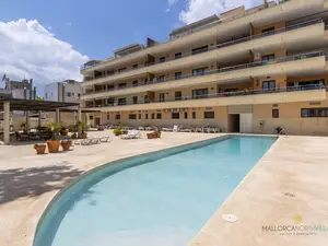 PoolOfHouse
