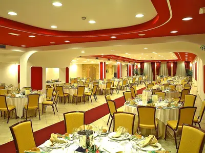 DiningRoom