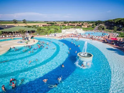 PoolOfHouse