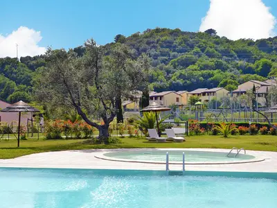 PoolOfHouse