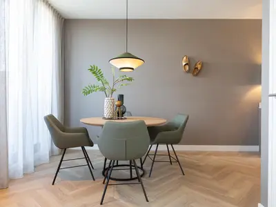 DiningRoom