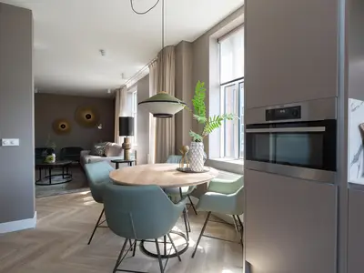 DiningRoom