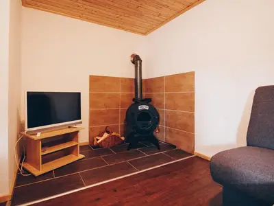 Kamin, Fernseher, Couch