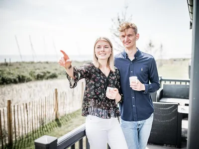 Terrasse mit Blick aufs Meer
