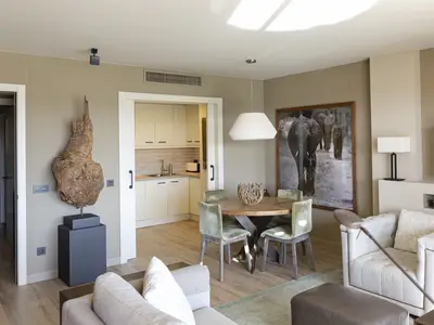 DiningRoom