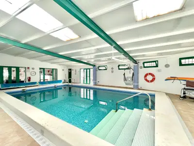 PoolOfHouse