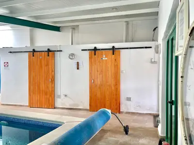 PoolOfHouse