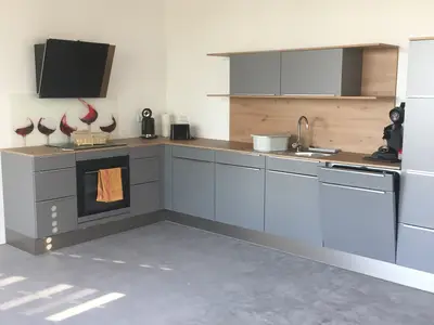 KITCHEN, INSIDE