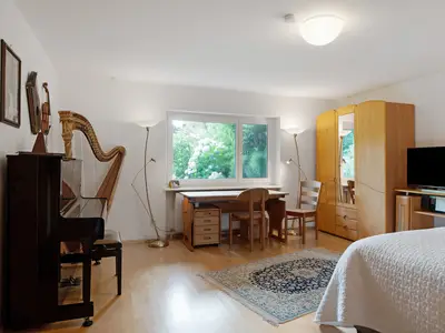 Photo, INSIDE, OUTSIDE