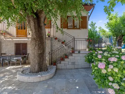 Ferienwohnung für 3 Personen (36 m²) in Matohanci 1/10