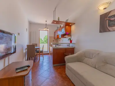 Ferienwohnung für 3 Personen (36 m²) in Matohanci 6/10
