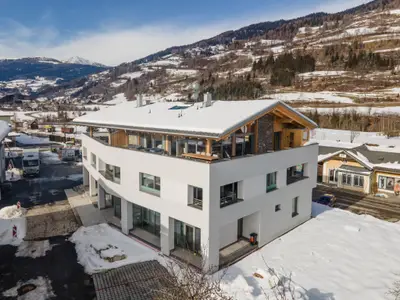 Außenseite Ferienhaus [Winter]