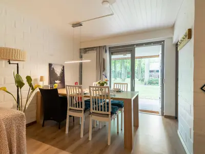 DiningRoom