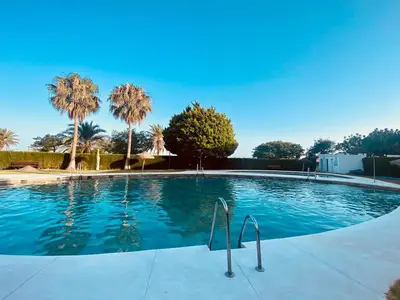 PoolOfHouse