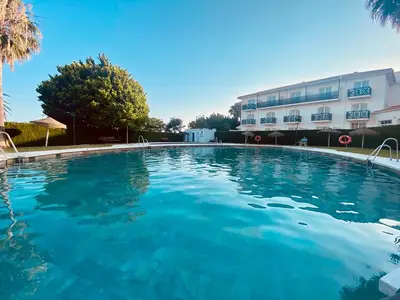 PoolOfHouse