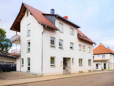 Ferienwohnung für 6 Personen (110 m²) in Nieder-Saulheim 1/10