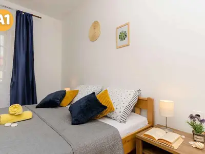 Ferienwohnung für 2 Personen (35 m²) in Murter 1/10