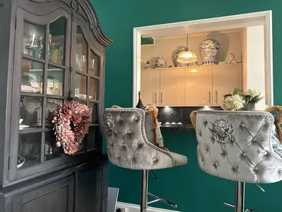 DiningRoom