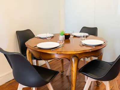 DiningRoom