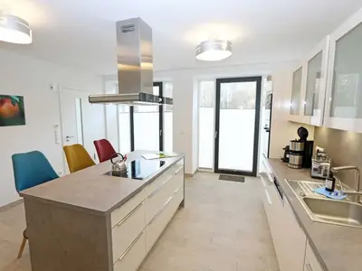 Ferienwohnung für 9 Personen (140 m²) in Binz (Ostseebad) 10/10