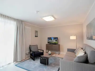 Ferienwohnung für 5 Personen (64 m²) in Binz (Ostseebad) 1/10