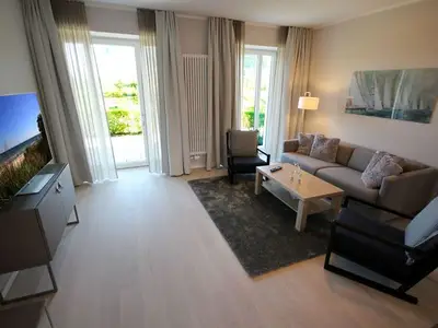 Ferienwohnung für 5 Personen (108 m²) in Binz (Ostseebad) 1/10