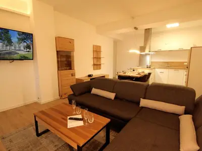 Ferienwohnung für 6 Personen (94 m²) in Binz (Ostseebad) 1/10