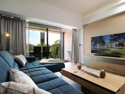 Ferienwohnung für 5 Personen (106 m²) in Binz (Ostseebad) 1/10