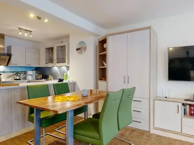 Ferienwohnung für 7 Personen (80 m²) in Binz (Ostseebad) 2/10