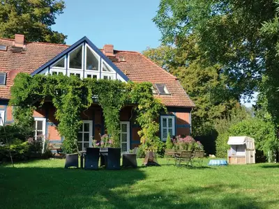 Ferienwohnung für 10 Personen (290 m²) in Lenzen (Elbe) 1/10