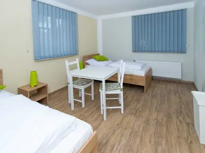 Ferienwohnung für 14 Personen (180 m²) in Gräfenberg 9/10