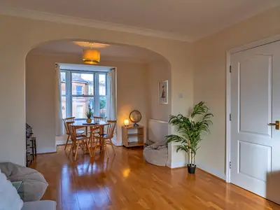 DiningRoom