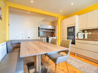 DiningRoom