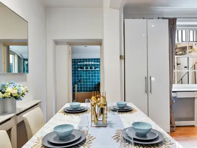 DiningRoom