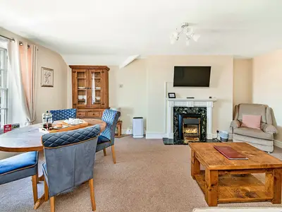 DiningRoom
