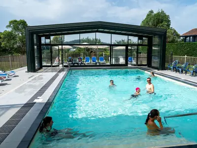 PoolOfHouse