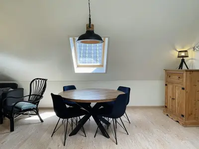 DiningRoom