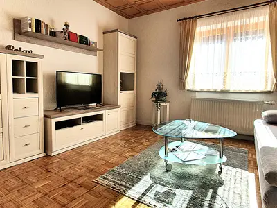 Wohnzimmer untere FW