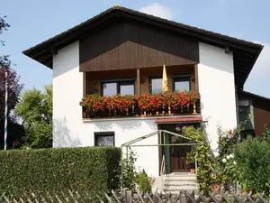 Ferienwohnung für 5 Personen (80 m²) in Walleshausen