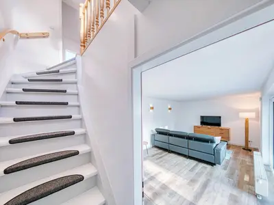 Ferienwohnung Lakeside House Treppe zum Obergeschoss
