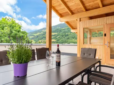 Terrasse / Balkon