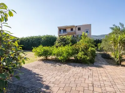 Ferienwohnung für 8 Personen in Kastel Stafilic 6/10