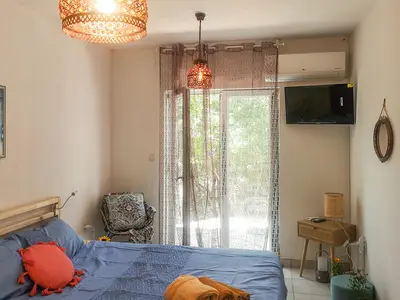 bed