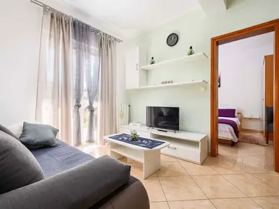 Ferienwohnung für 5 Personen (50 m²) in Murine 9/10
