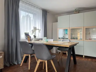 DiningRoom