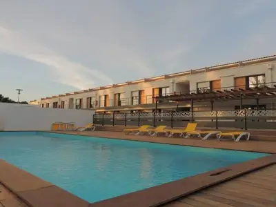 PoolOfHouse
