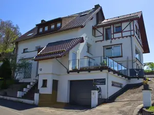 Ferienwohnung mit Schlafzimmer in Pelm