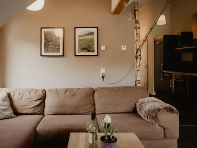 Wohnzimmer mit Couch