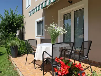 Ferienwohnung für 5 Personen (50 m²) in Murine 2/10