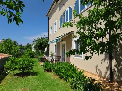 Ferienwohnung für 5 Personen (50 m²) in Murine 3/10